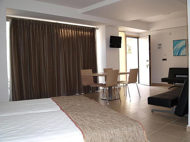 Summertime Boutique Hotel & Spa Platanés Esterno foto